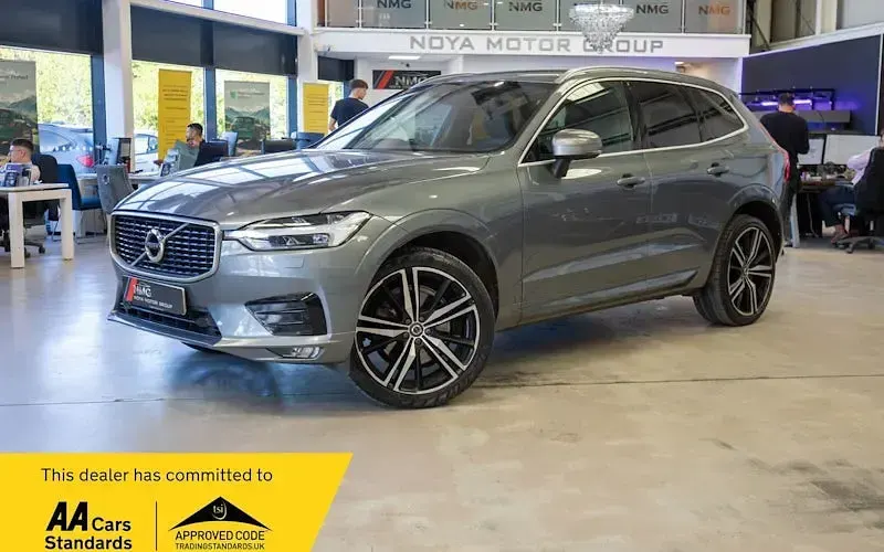 Used Volvo XC60 R-Design Pro 190 HP (139 kW) 2018 SUV