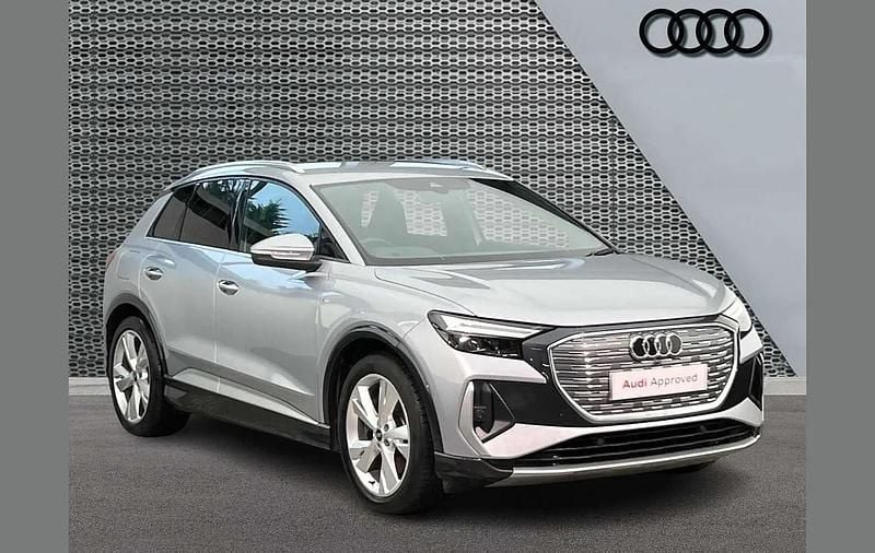 Used Audi Q4 e-tron S-Line 150 kW (204 HP) 2022 Silver SUV