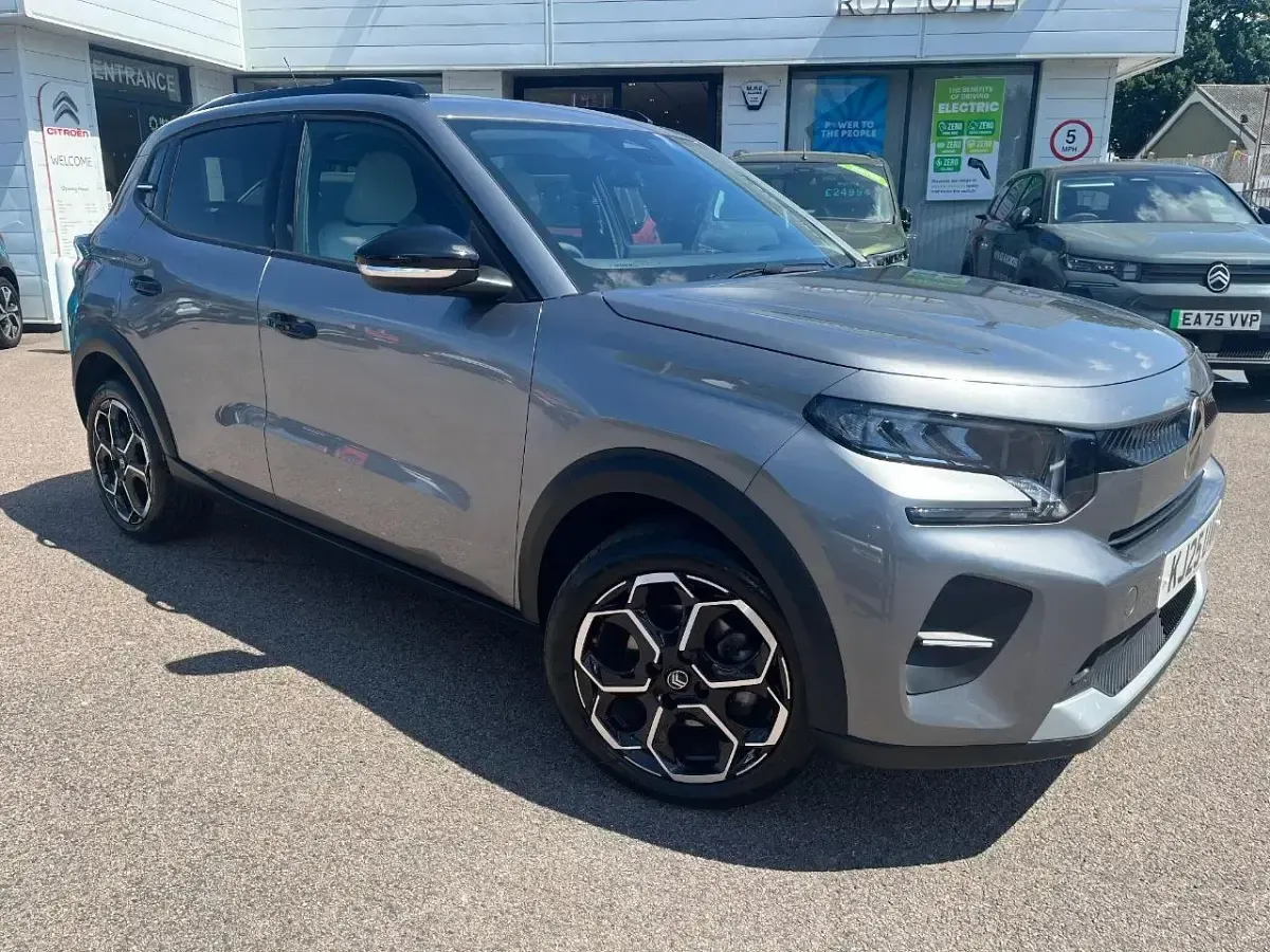Used Citroën C3 108 HP (79 kW) 2025 Grey SUV