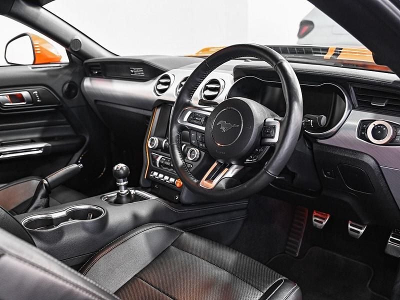 Used Ford Mustang 2020 Orange Coupe