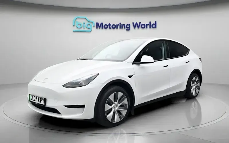 Used Tesla Model Y RWD 254 kW (346 HP) 2024 White SUV