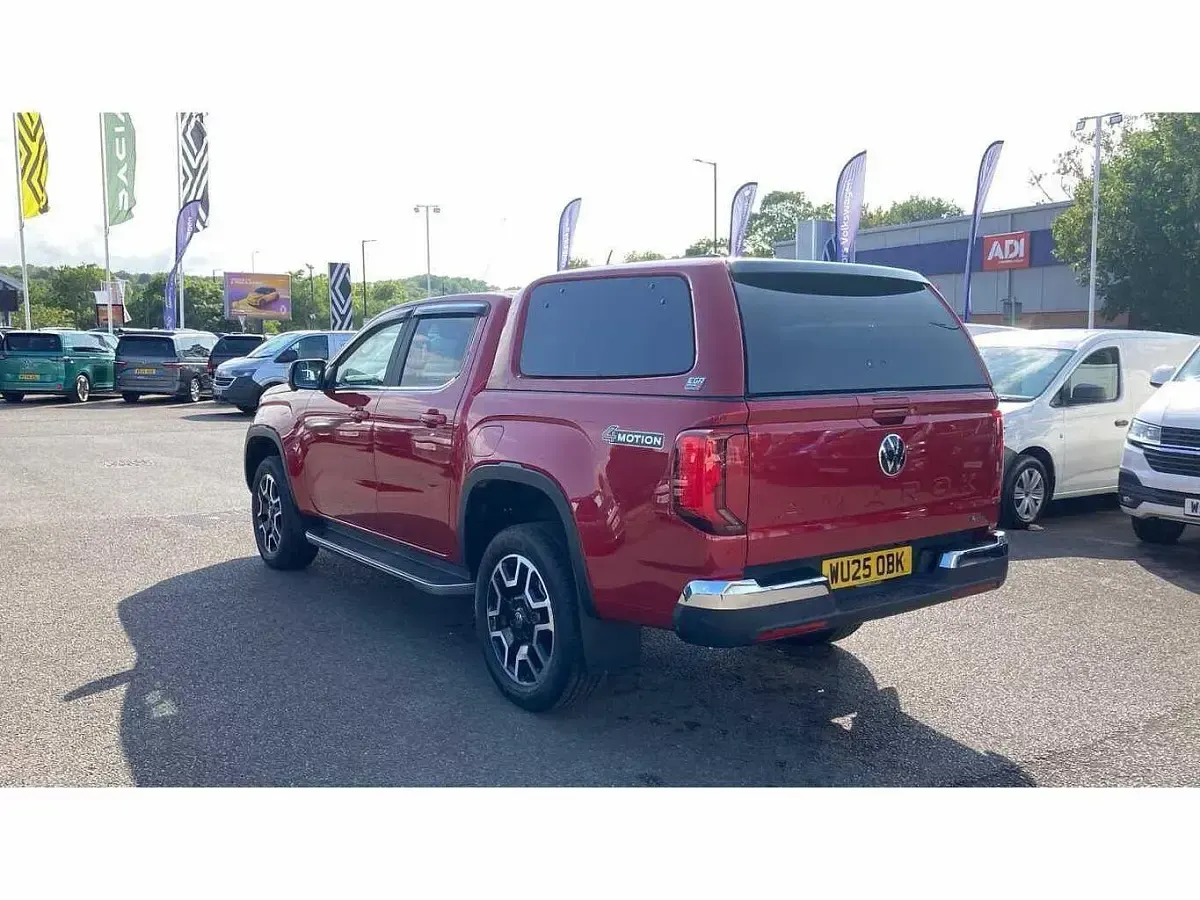 Used VW Amarok Style 202 HP (148 kW) 2025 Red Pickup
