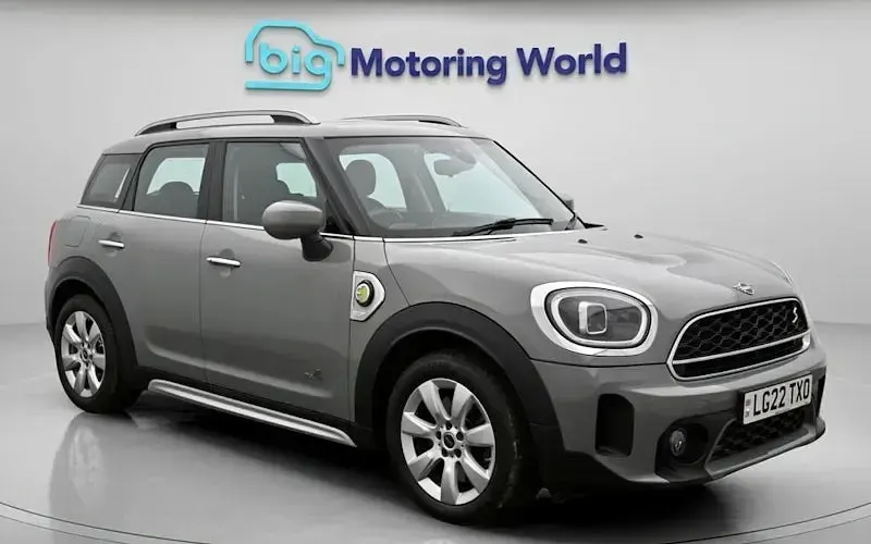 Used Mini Cooper S Classic 220 HP (161 kW) 2022 Hatchback