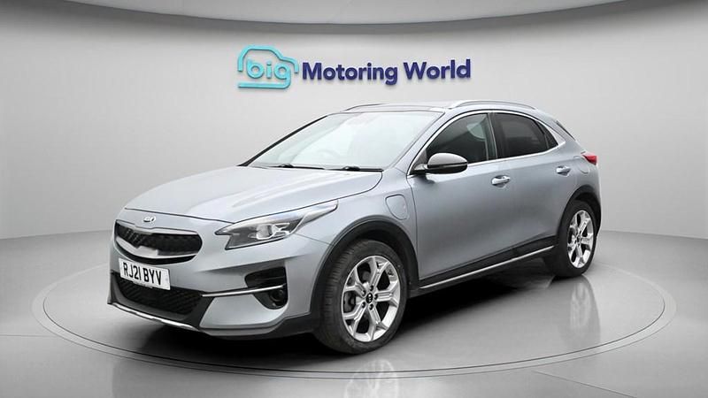 Used Kia XCeed First Edition 139 HP (102 kW) 2021 Silver SUV