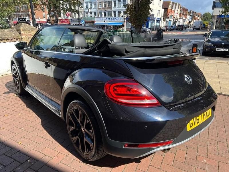 Used VW Beetle Dune 105 HP (77 kW) 2018 Black Hatchback