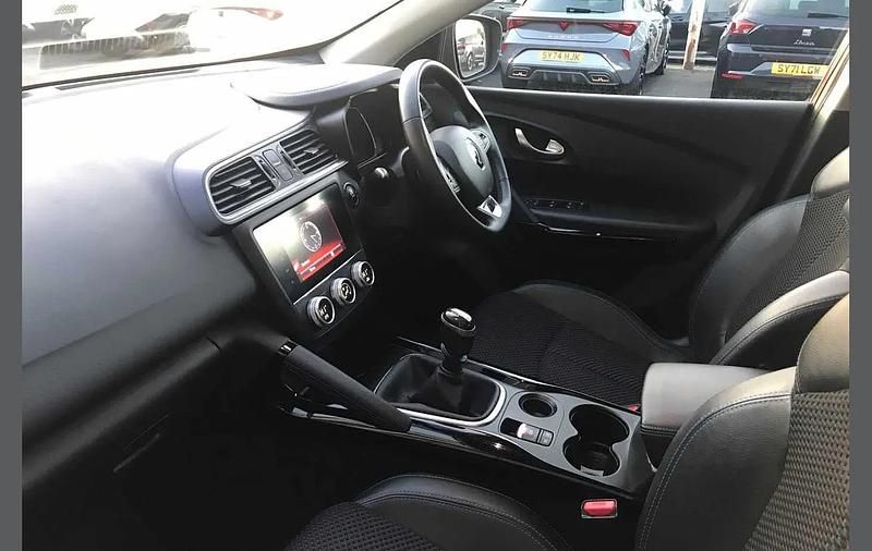 Used Renault Kadjar Version S 113 HP (83 kW) 2020 Red SUV