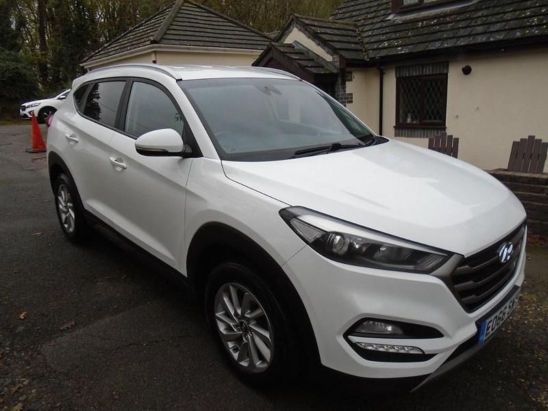 White Used 2016 Hyundai Tucson SE SUV | £6,800 (Expensive) - Image 1/4
