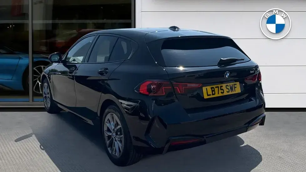 Used BMW 120 Sport Line 168 HP (123 kW) 2025 Black Hatchback