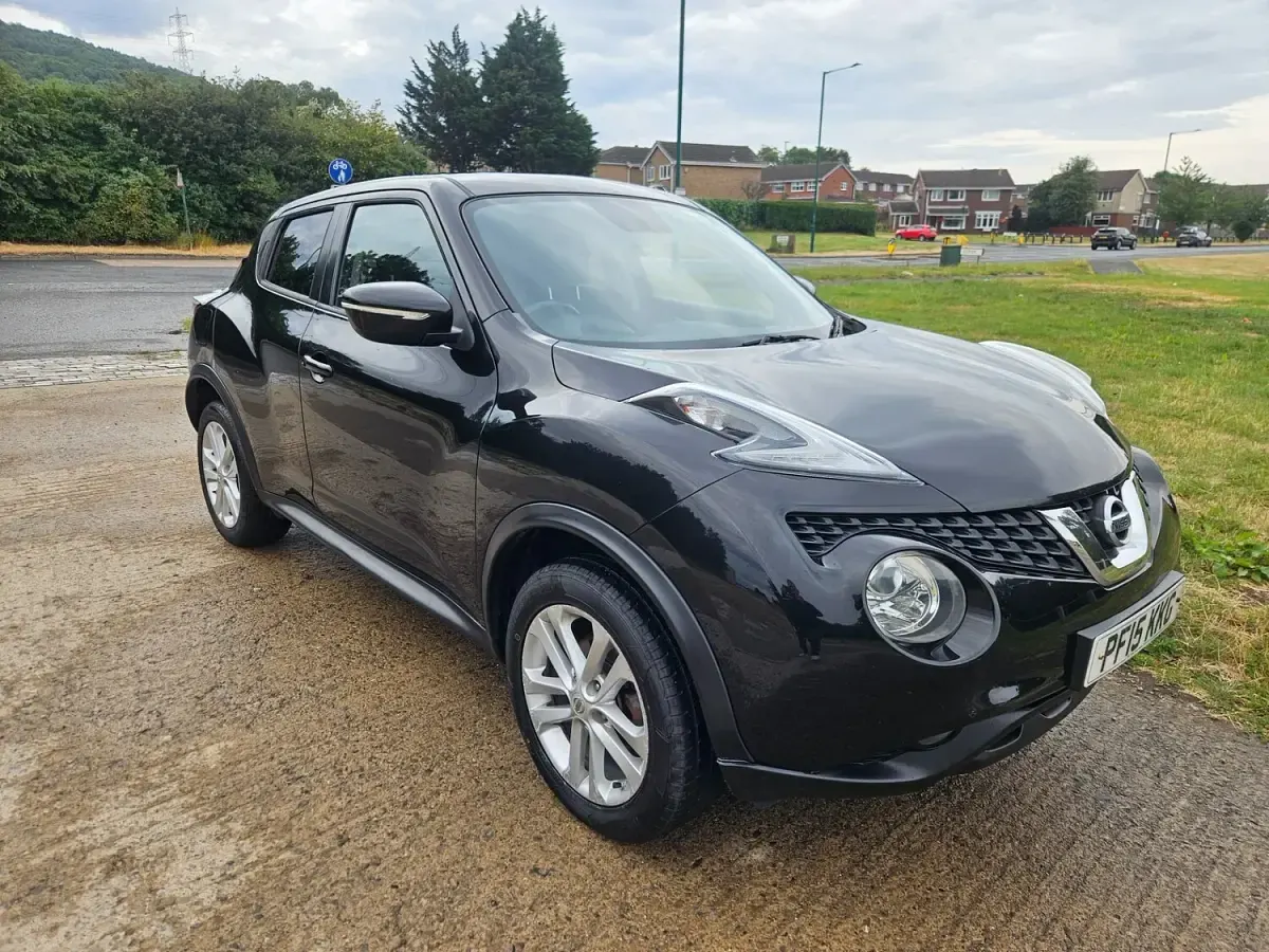 Used Nissan Juke Acenta 110 HP (80 kW) 2015 Black SUV