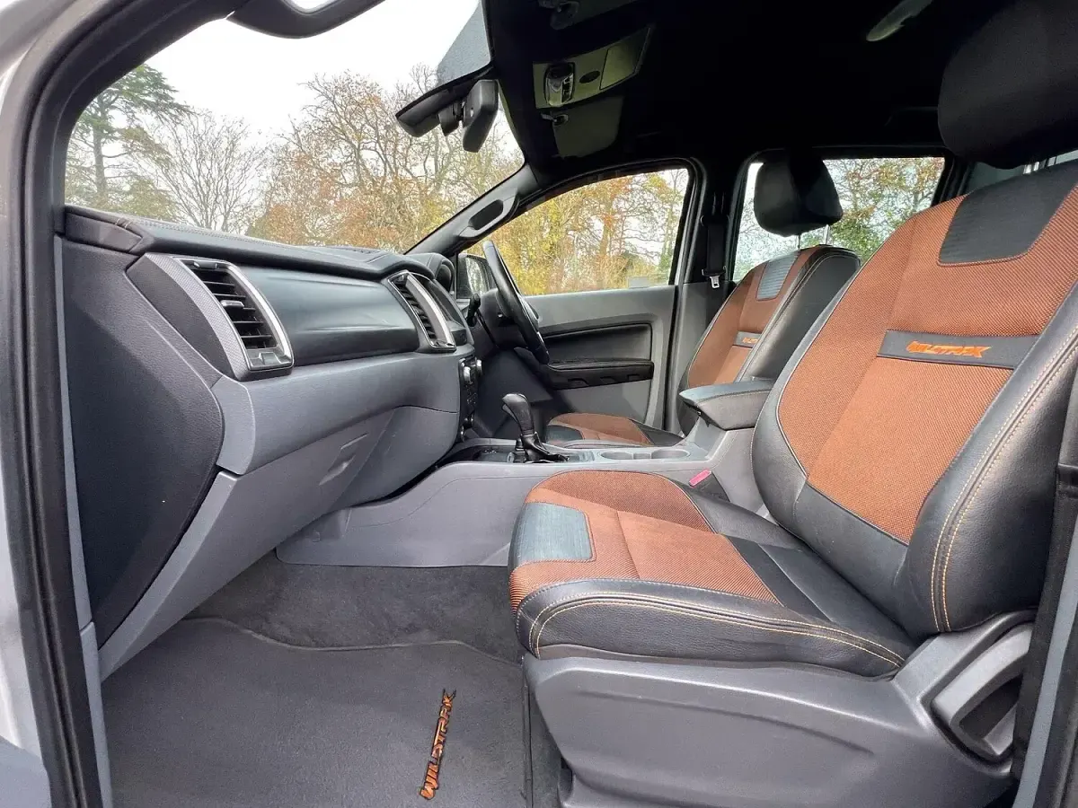 Used Ford Ranger Wildtrack 200 HP (147 kW) 2018 Silver Pickup