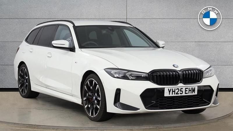 White Used 2025 BMW 320 M Sport Estate | £32,950 (Fair price) - Image 1/4