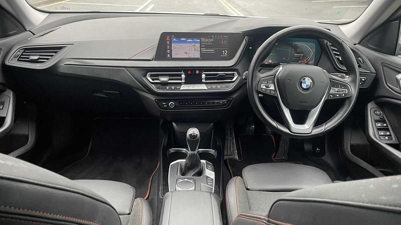 Used BMW 218 Sport Line 134 HP (98 kW) 2022 White Coupe