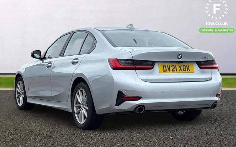 Used BMW 318 Comfort Edition 150 HP (110 kW) 2021 Silver Sedan