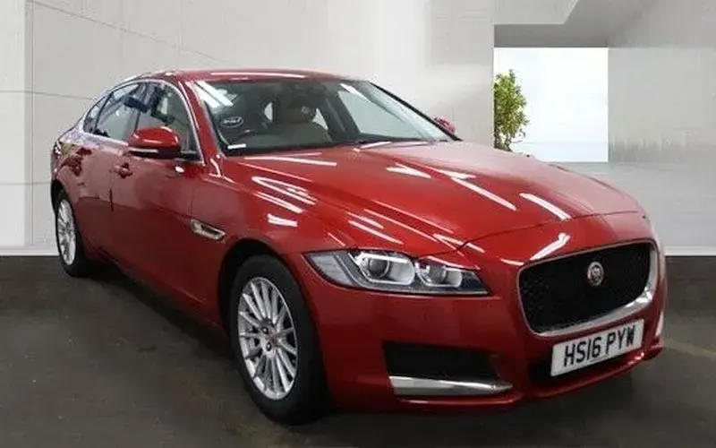 Used Jaguar XF Prestige 163 HP (119 kW) 2020 Sedan