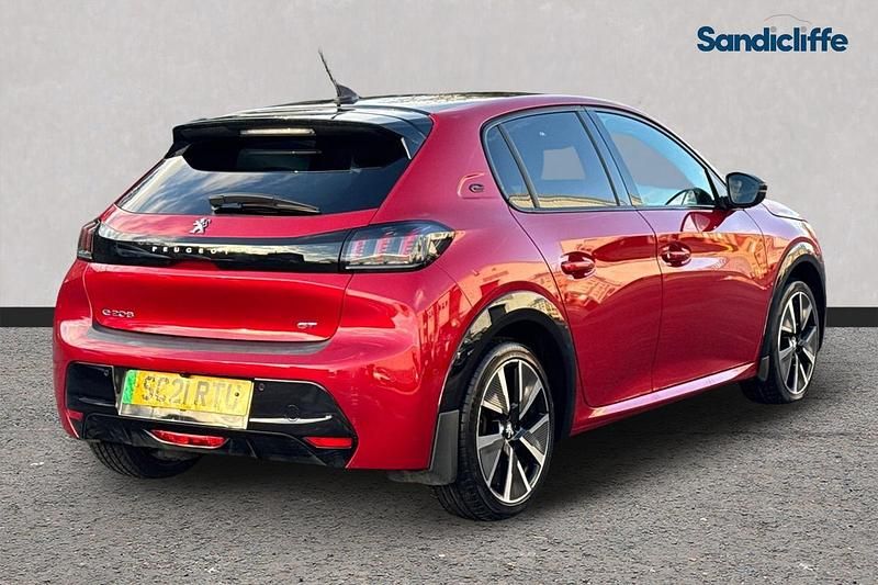 Used Peugeot e-208 Premium 100 kW (136 HP) 2021 Red Hatchback