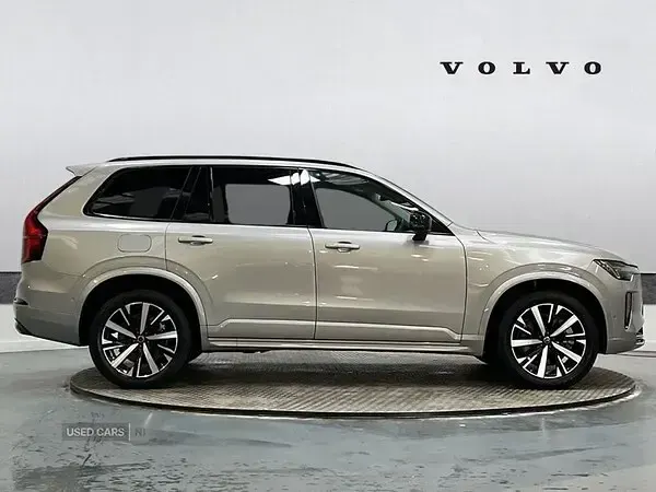 Used Volvo XC90 Plus 455 HP (334 kW) 2025 Silver SUV