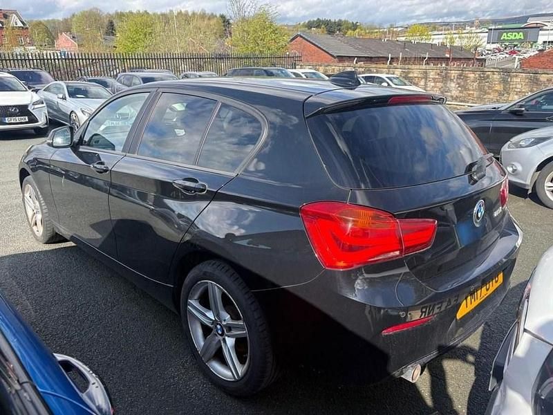 Used BMW 118 Sport Line 2017 Black Hatchback