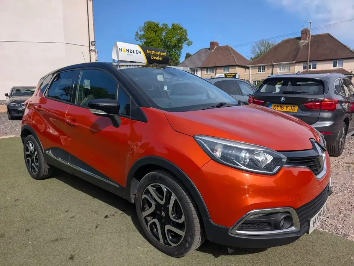 Begagnad Renault Captur Dynamique 2016 Orange SUV