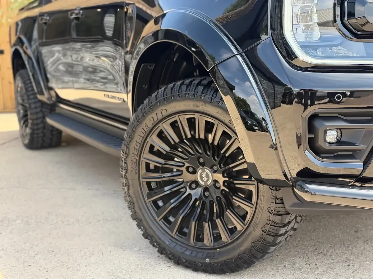 New Ford Ranger Wildtrack 281 HP (206 kW) 2026 Agate black Pickup