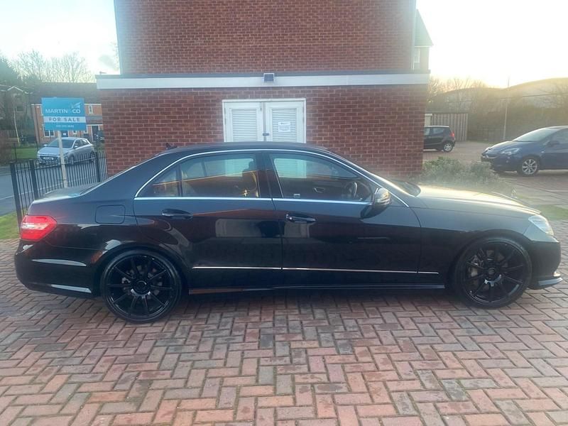 Used Mercedes E350 2013 Black Sedan