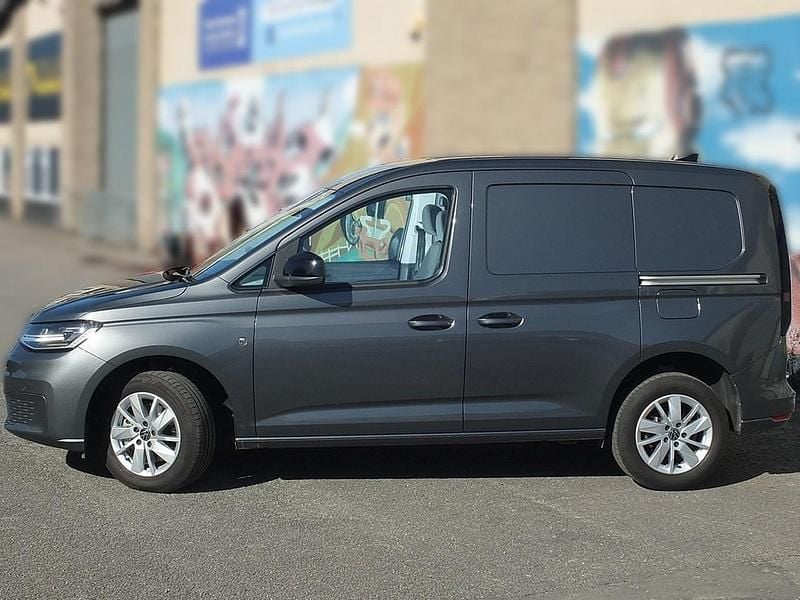 Used VW Caddy Pro 114 HP (83 kW) 2023 Grey MPV