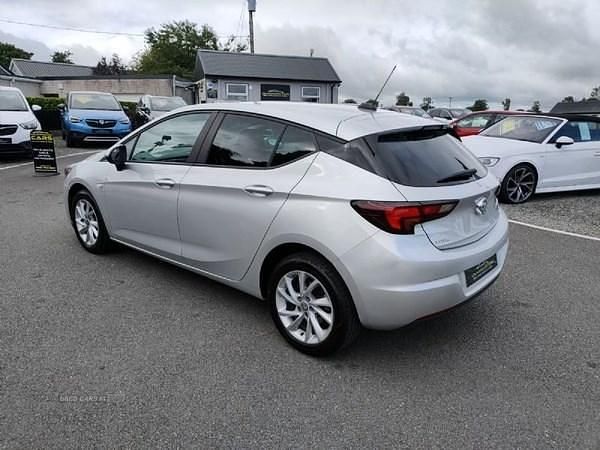 Used Vauxhall Astra Business Edition 105 HP (77 kW) 2020 Silver Hatchback