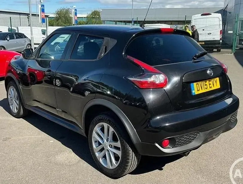 Used Nissan Juke Acenta Premium 115 HP (84 kW) 2015 Black SUV