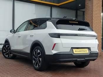 Used Vauxhall Grandland X Ultimate 136 HP (100 kW) 2025 White SUV