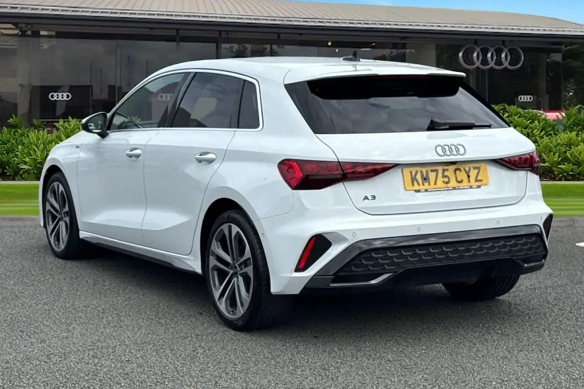 Used Audi A3 S-Line 116 HP (85 kW) 2025 White Hatchback
