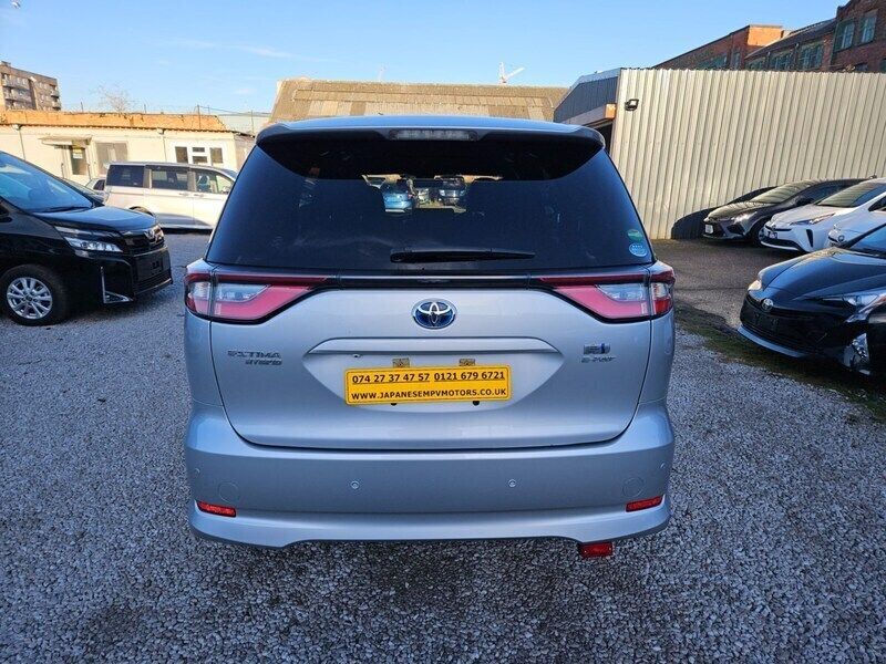 Used Toyota Estima Hybrid 2017 Silver MPV