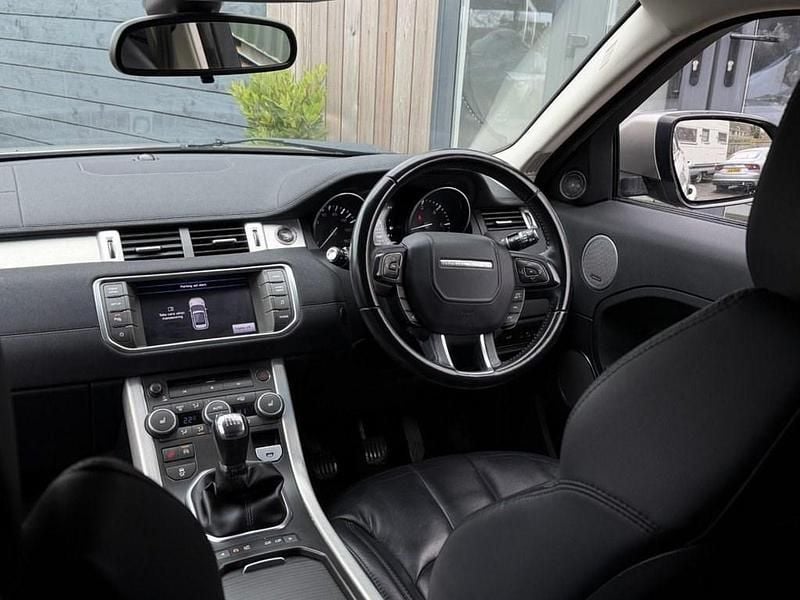 Used Land Rover Range Rover evoque Pure 190 HP (139 kW) 2012 Gold SUV