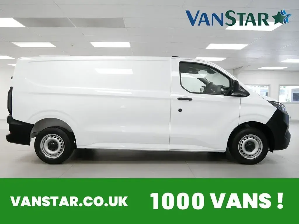 Used Ford Transit Custom 110 HP (80 kW) 2023 White Van