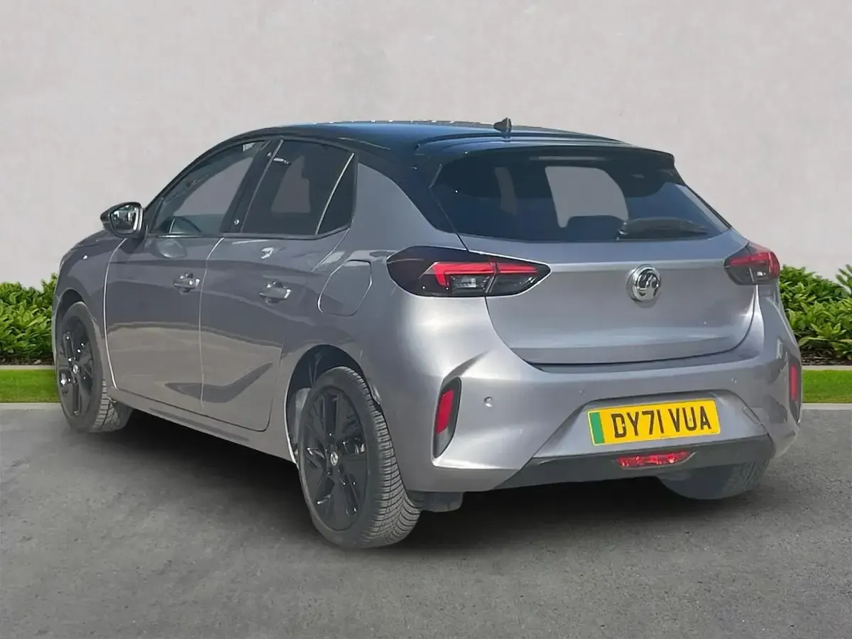Second-hand Vauxhall Corsa-e SRi 100 kW (136 CP) 2021 Gri Hatchback