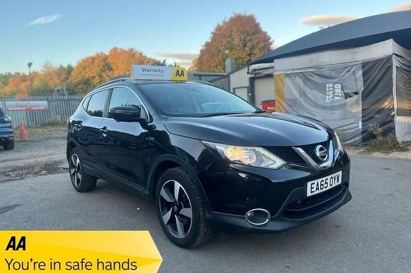 Black Used 2015 Nissan Qashqai N-TEC SUV | £5,490 (Fair price) - Image 1/1