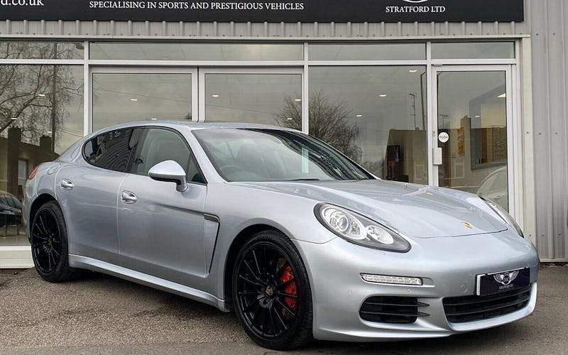 Used Porsche Panamera 300 HP (220 kW) 2015 Silver Hatchback