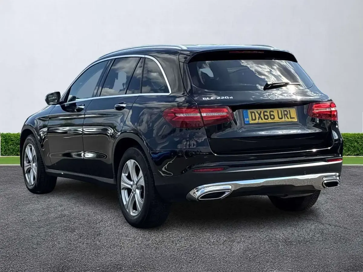 Used Mercedes GLC220 Premium 170 HP (125 kW) 2016 Black SUV