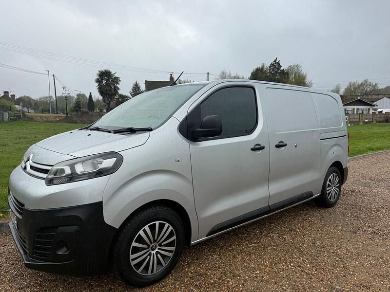 Used Citroën Dispatch 2017 Silver MPV
