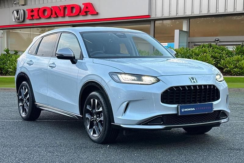 White Used 2025 Honda ZR-V Advance SUV | £28,349 (Fair price) - Image 1/4