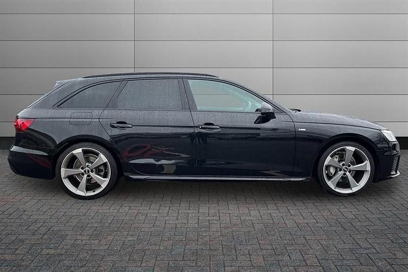 Used Audi A4 Black Edition 204 HP (150 kW) 2022 Mythos black Estate