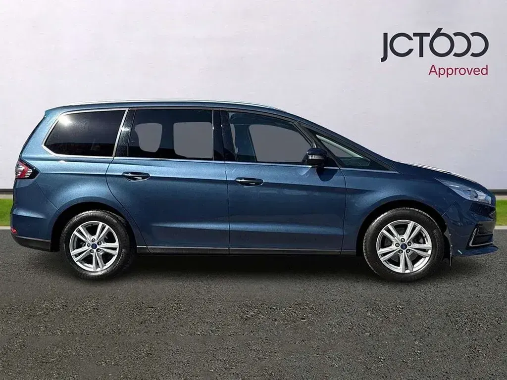 Usado Ford Galaxy Titanium 147 CV (108 kW) 2021 Azul Monovolumen