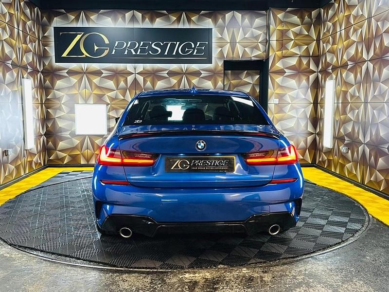 Begagnad BMW 320 M Sport 2020 Blå Sedan