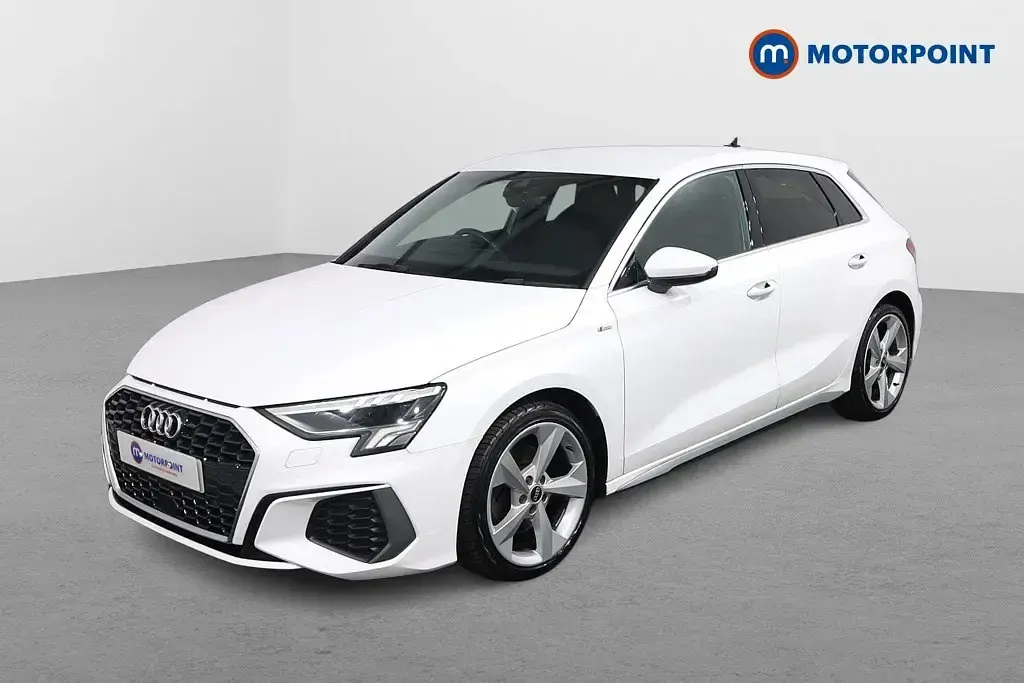 Używany Audi A3 S-Line 2021 Biały Sedan/Limuzyna