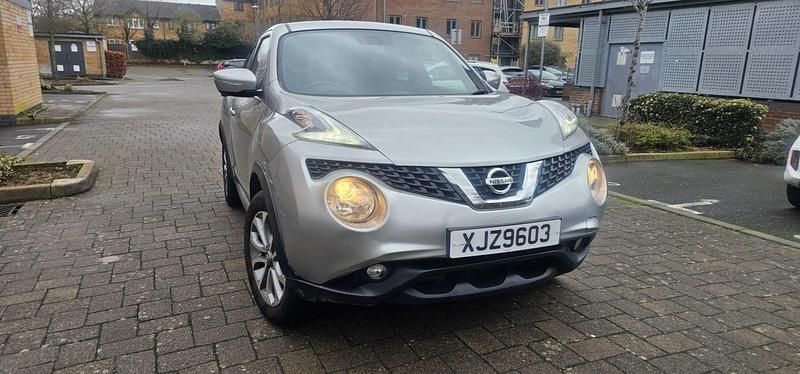 Used Nissan Juke Tekna 117 HP (86 kW) 2016 Silver SUV