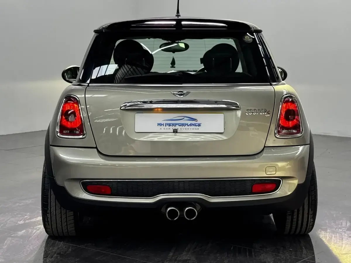 Usado Mini Cooper S Hatch 2007 Dourado Citadino
