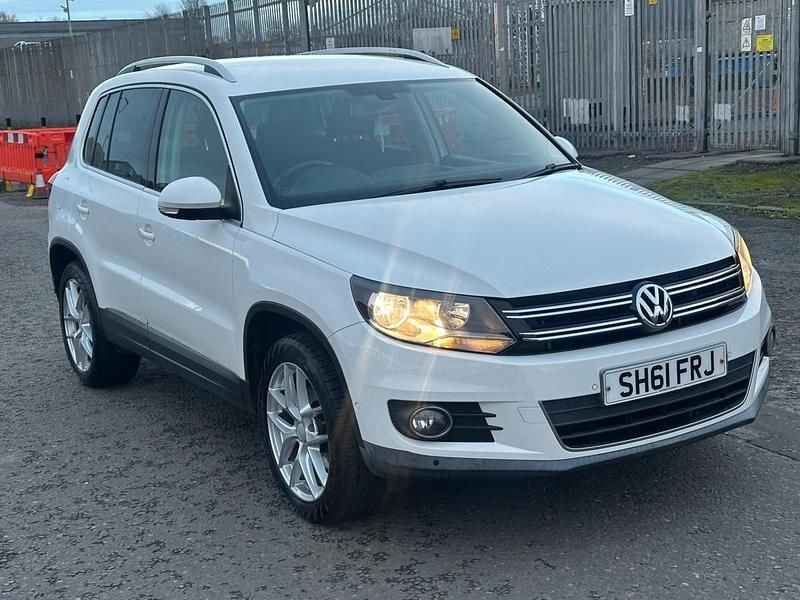 White Used 2011 VW Tiguan Sportline SUV | £4,995 (A bit pricey) - Image 1/4