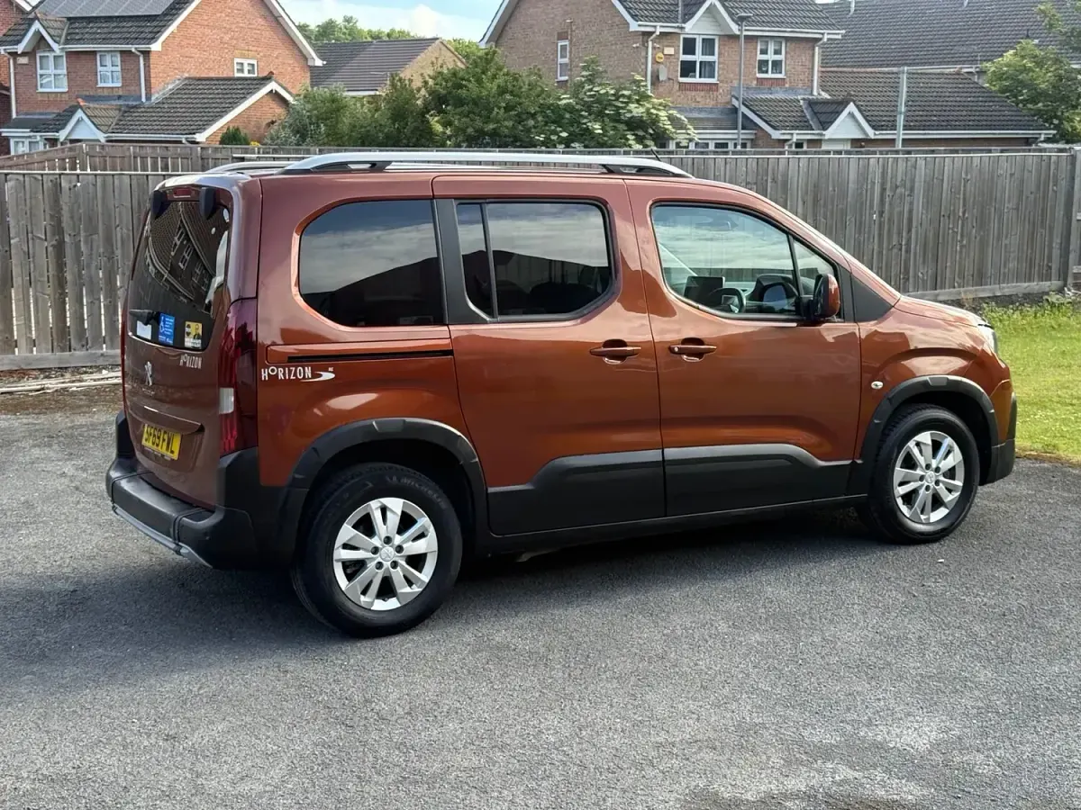 Used Peugeot Rifter Allure 2019 Bronze MPV