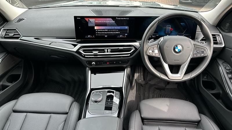 Used BMW 320 Sport Line 181 HP (133 kW) 2023 Grey Estate