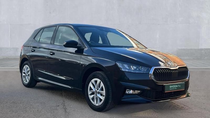 Used Skoda Fabia SE 95 HP (69 kW) 2025 Black magic pearlescent Hatchback