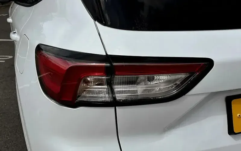 Used Ford Kuga ST-Line 150 HP (110 kW) 2023 White SUV
