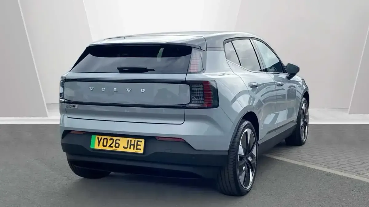 New Volvo EX30 Plus 197 kW (268 HP) 2027 SUV